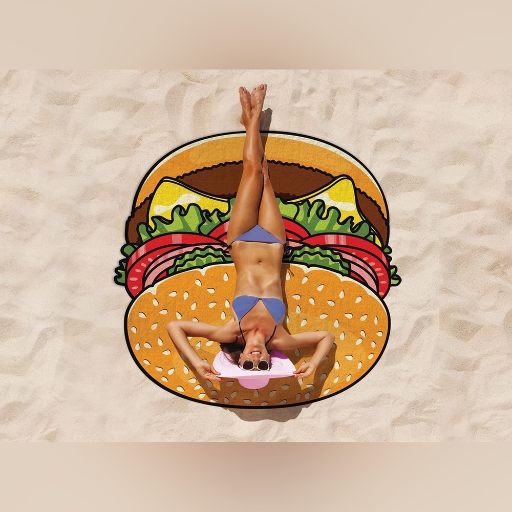 BIGMOUTH Inc giant sized Beach Blanket